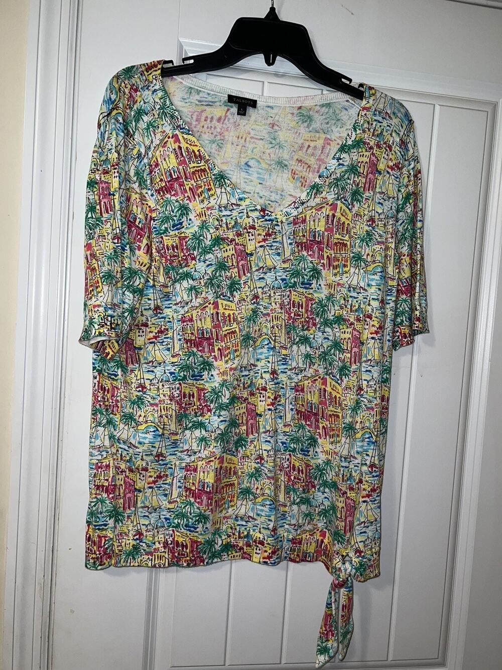 Talbots Large Sweater V-Neck Short Sleeve Novelty Sail Boats Travel Size L